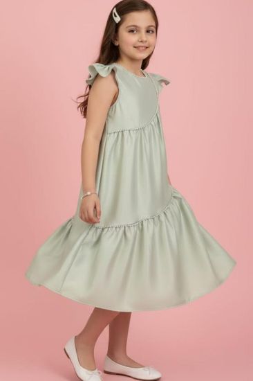 صورة فستان اخظر فاتح لؤلؤي مائل رقي التصميم